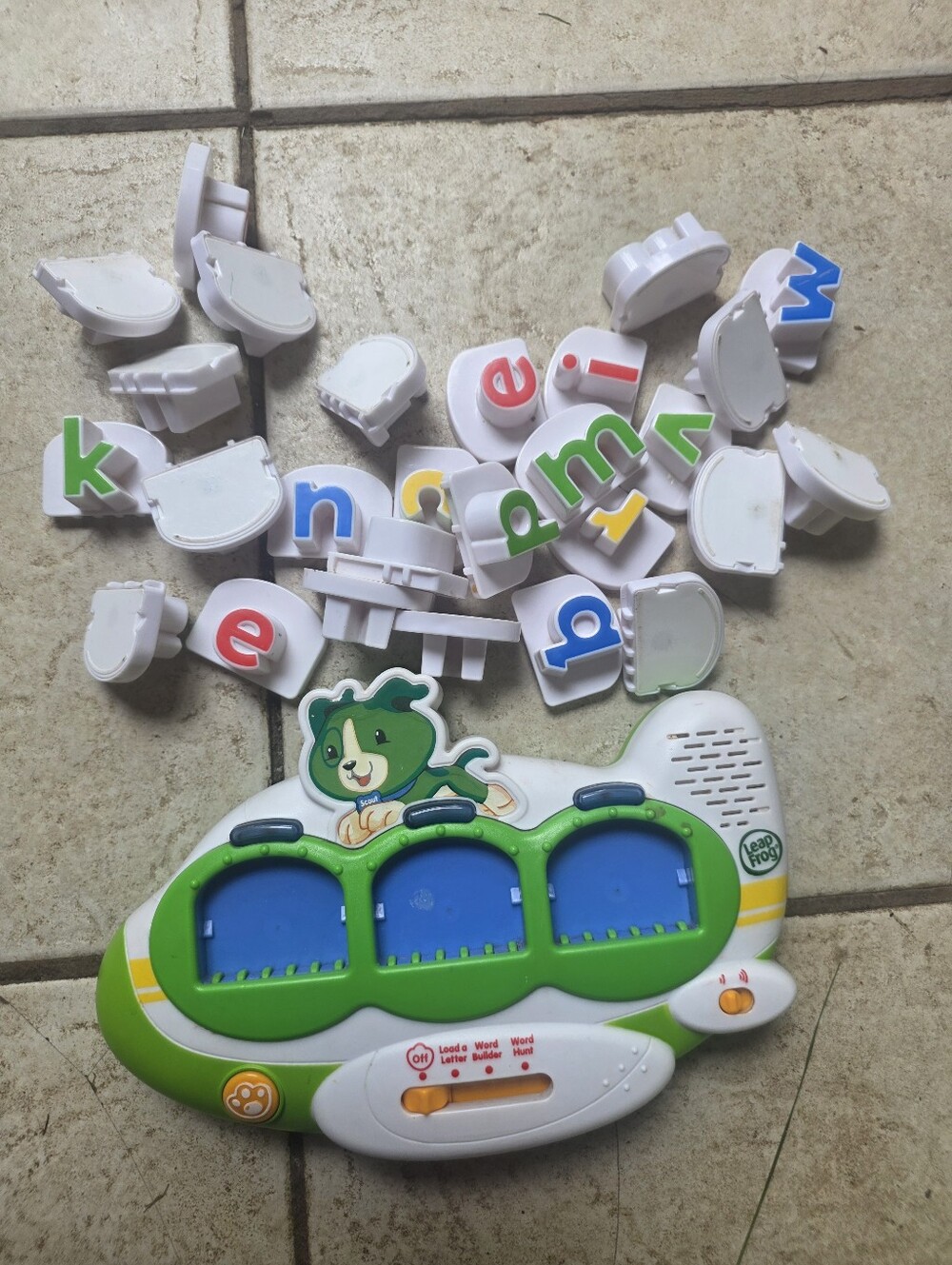 LeapFrog Magnet Letter Word Builder Jet Plane Scout abc Fridge Magnets